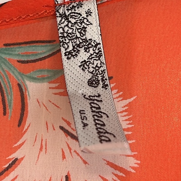 Super Cute Open Back Top by Yahada - Picture 4 of 8